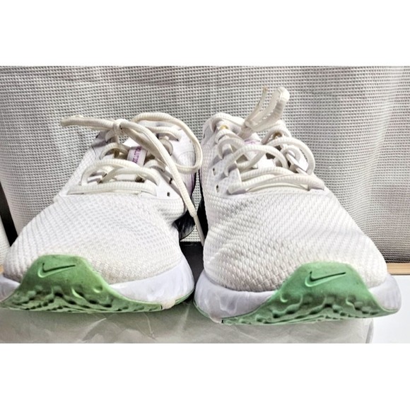 NIKE women Revolution 5 BQ3207-111 Sz7.5 white running sneakers - Picture 9 of 9